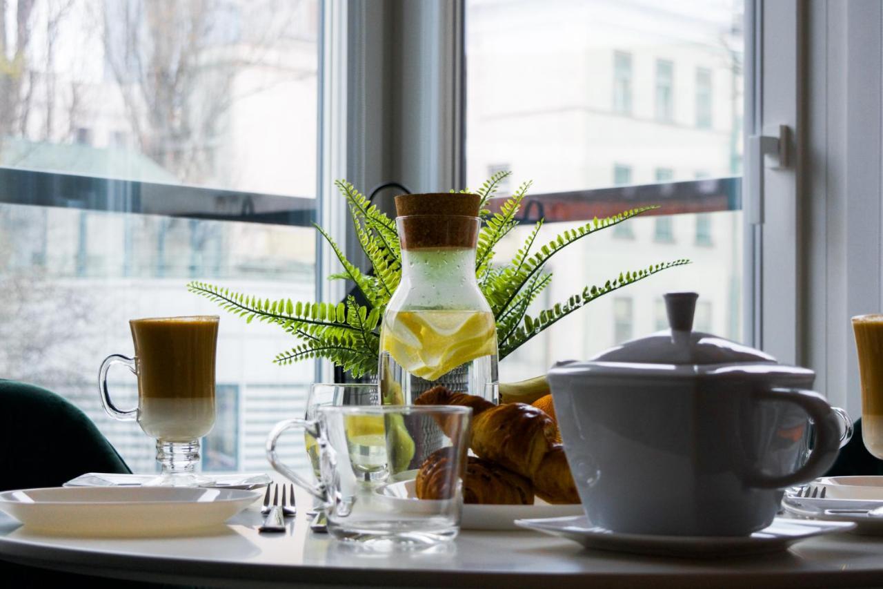 Seasons By Alluxe Boutique Appartement Warschau