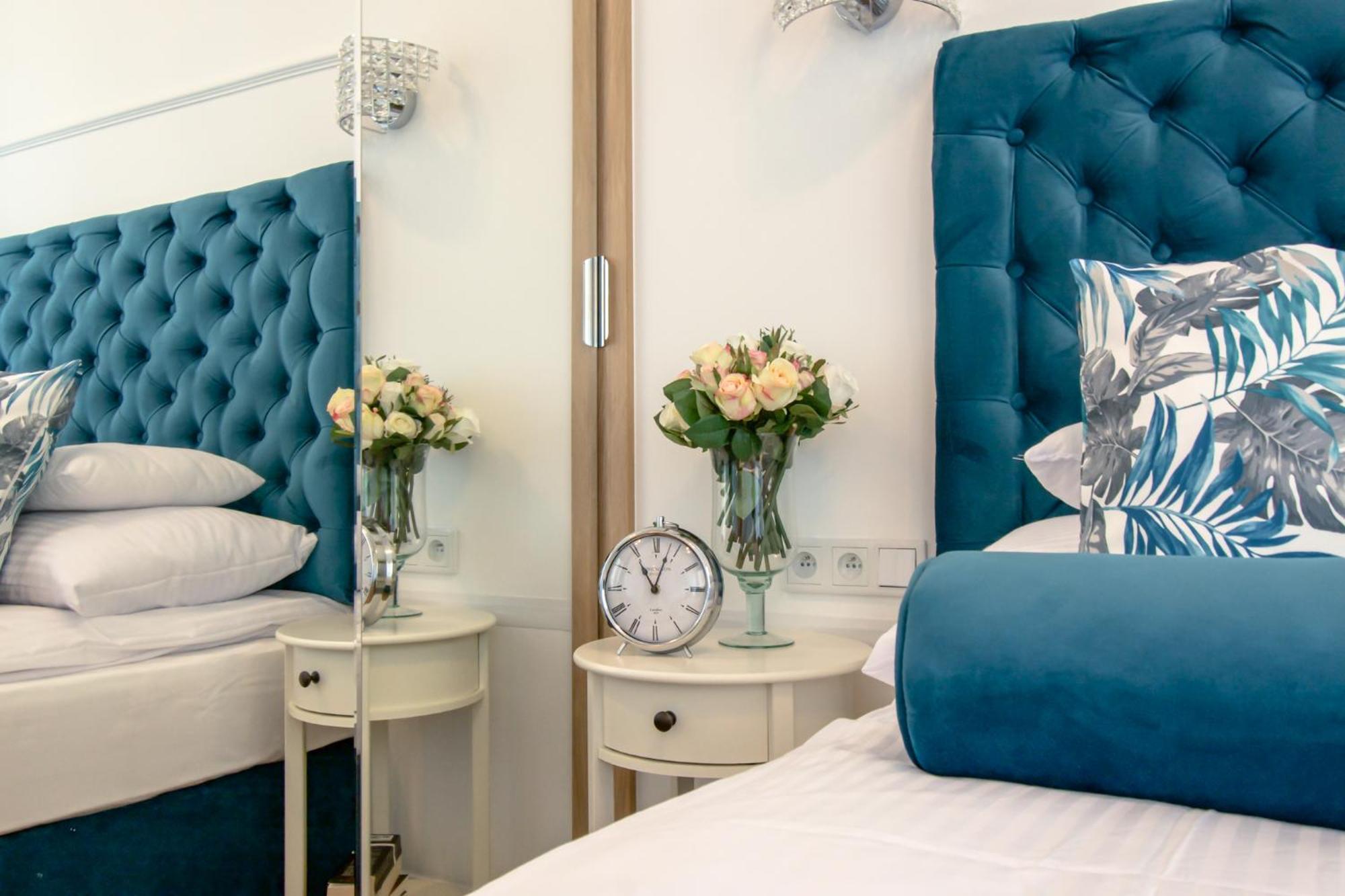 Seasons By Alluxe Boutique Appartement